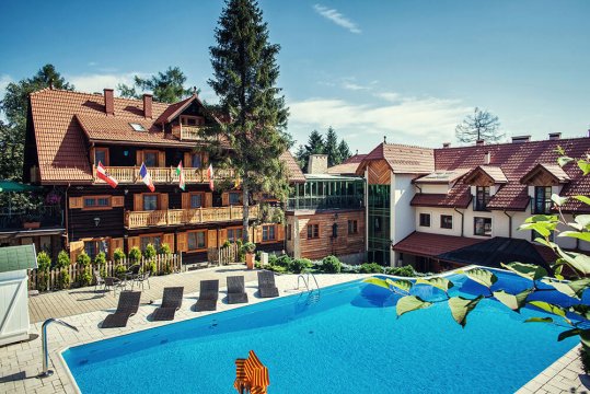 Pobyt Sylwestrowy w Górach z WINE CASINO - Sylwestrowo.pl Pobyt Sylwestrowy w Górach z WINE CASINO - Sylwester
