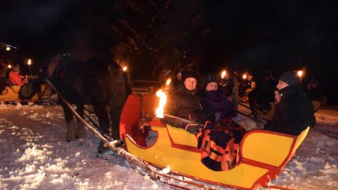 Kulig Sylwestrowy z zabawą góralską! 8 MIEJSC - Sylwestrowo.pl Kulig Sylwestrowy z zabawą góralską! 8 MIEJSC - Sylwester
