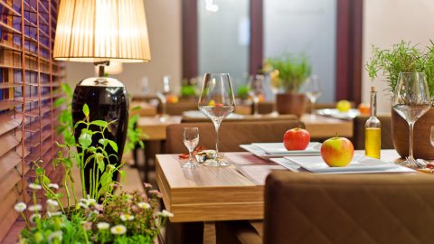 Sylwester w Hotelu Wiatraczna - Sylwestrowo.pl Sylwester w Hotelu Wiatraczna - Sylwester