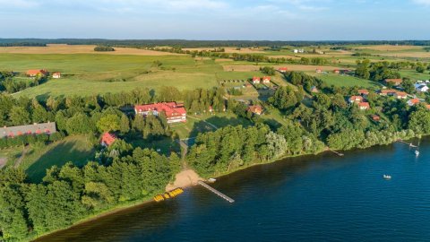 Bal Sylwestrowy w OW HELENA na Mazurach - Sylwestrowo.pl Bal Sylwestrowy w OW HELENA na Mazurach - Sylwester