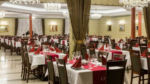 XVIII Bal Sylwestrowy - Casino Royale - Sylwestrowo.pl XVIII Bal Sylwestrowy - Casino Royale - Sylwester