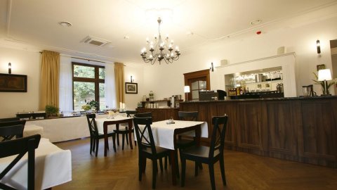 Sylwester w *** Hotelu Charlotta - Sylwestrowo.pl Sylwester w *** Hotelu Charlotta - Sylwester