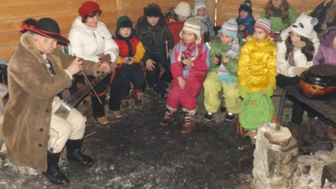 Tanie kuligi dla dzieci FERIE LUTY 2019 - Sylwestrowo.pl Tanie kuligi dla dzieci FERIE LUTY 2019 - Sylwester