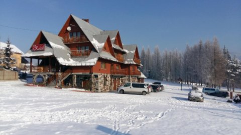 Sylwester w górach Pieniny dla 40 osób + sala - Sylwestrowo.pl Sylwester w górach Pieniny dla 40 osób + sala - Sylwester