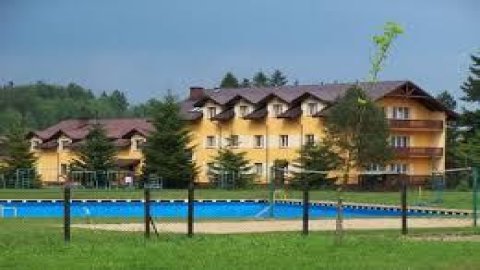 Modrzew Beskidy noclegi, wyżywienie, zabawa sylwestrowa - Sylwestrowo.pl Modrzew Beskidy noclegi, wyżywienie, zabawa sylwestrowa - Sylwester