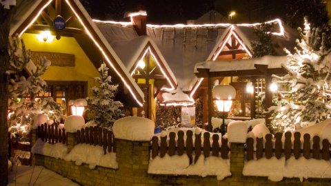 Sylwester w Szklarskiej Porębie | Karczma Karkonoska | Bal Sylwestrowy - Sylwestrowo.pl Sylwester w Szklarskiej Porębie | Karczma Karkonoska | Bal Sylwestrowy - Sylwester