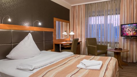 Pobyt z balem sylwestrowym - 100 m do morza - Hotel ARA - Sylwestrowo.pl Pobyt z balem sylwestrowym - 100 m do morza - Hotel ARA - Sylwester
