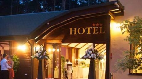 Hotel "Eljot" Bal Sylwestrowy 2018 - Sylwestrowo.pl Hotel "Eljot" Bal Sylwestrowy 2018 - Sylwester