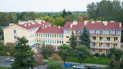 Pobyt sylwestrowy w Sanatorium Łączność - Sylwestrowo.pl Pobyt sylwestrowy w Sanatorium Łączność - Sylwester