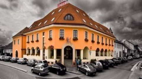 Sylwester Czechy |  Hotel N*** z balem, zwiedzanie - Sylwester