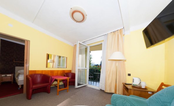 1pokój w studio 3 osobowym