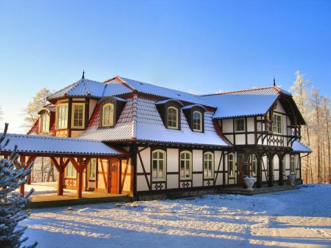 LUKSUSOWA WILLA DWÓR