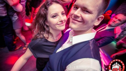Kusociskiego 12 tel Kolporta: Urzd Gminy Dopiewo Za tre reklam i Aldona Latosik 4 V 2012 pord ktrych nawet singiel nie czuje si samotny lipiec Wieczorem odbya si zabawa taneczna, ktra zakoczya peen atrakcji dzie. w numerze ilctc.org: Relacje z festynw Miliony na wzy
