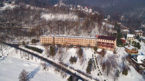 3-5 nocy, Zabawa Sylwestrowa, integracja z kapelą góralską, ognisko, kulig. - Sylwestrowo.pl 3-5 nocy, Zabawa Sylwestrowa, integracja z kapelą góralską, ognisko, kulig. - Sylwester