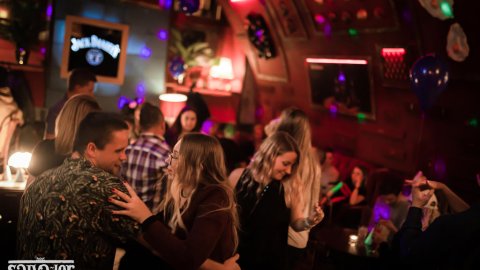 Salvador La Hacienda De Uciecha - Sylwester.pl Salvador La Hacienda De Uciecha - Sylwester