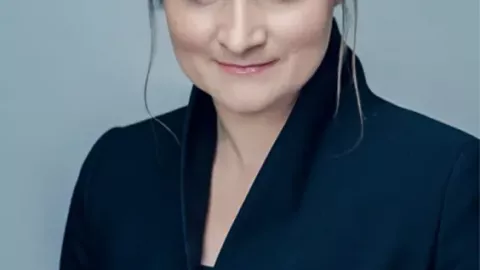 "Karnawał zwierząt" - FILHARMONIA PO HEJNALE - cykl koncertów familijnych w PFSB - Sylwester.pl "Karnawał zwierząt" - FILHARMONIA PO HEJNALE - cykl koncertów familijnych w PFSB - Sylwester