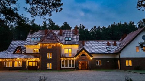 Sylwester 25/26 Grynwald Świętokrzyskie Bal Sylwestrowy, Nocleg Wyżywienie Kulig - Sylwester