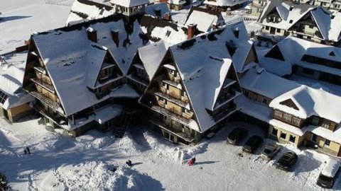 Sylwester w górach z balem i animacjami dla dzieci + grill z zabawą w szałasie. - Sylwester