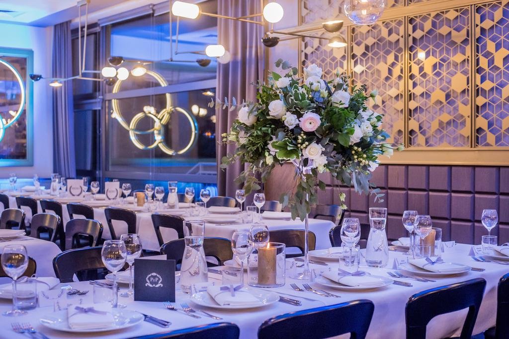 Mozaika Resto Bar w Hotelu Apis