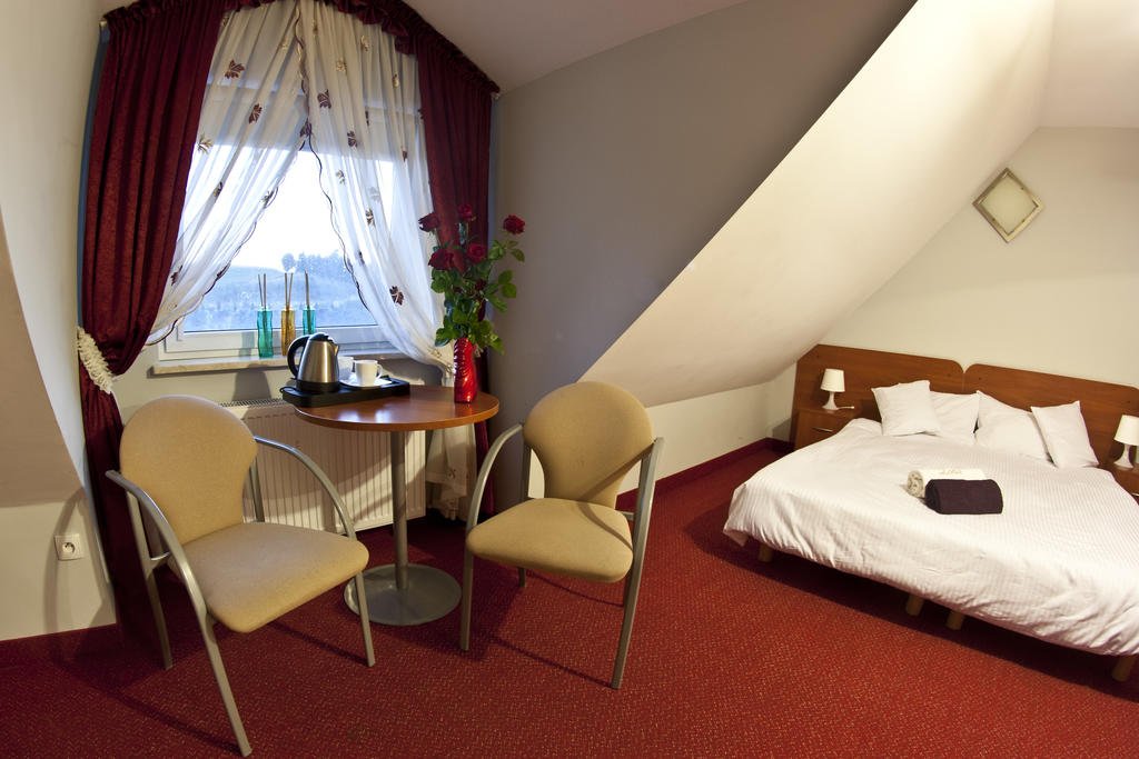 Bal Karnawałowy "Śledzik" na Kaszubach w Chmielnie - Resort