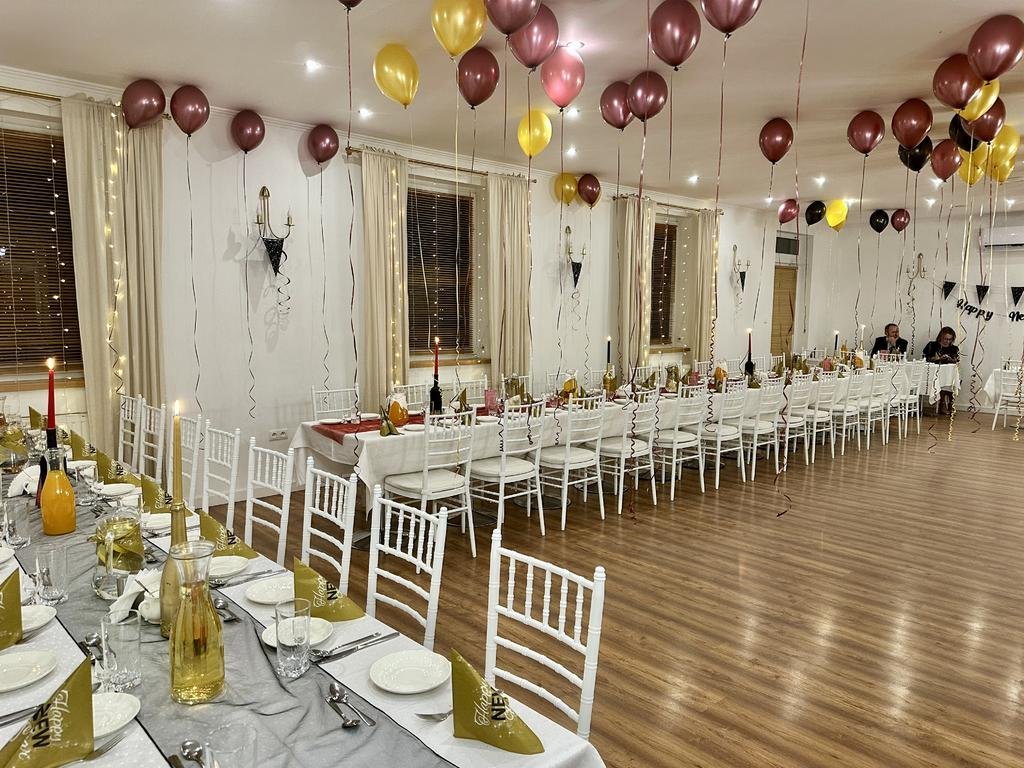 Zabawa Taneczna 2025/2026 w Restauracji Tajemniczy Ogród (Restauracja Astra)