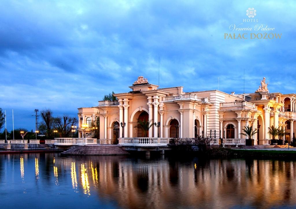 Sylwester Warszawa w hotelu Venecia Palace - 4km od lotniska Okęcie