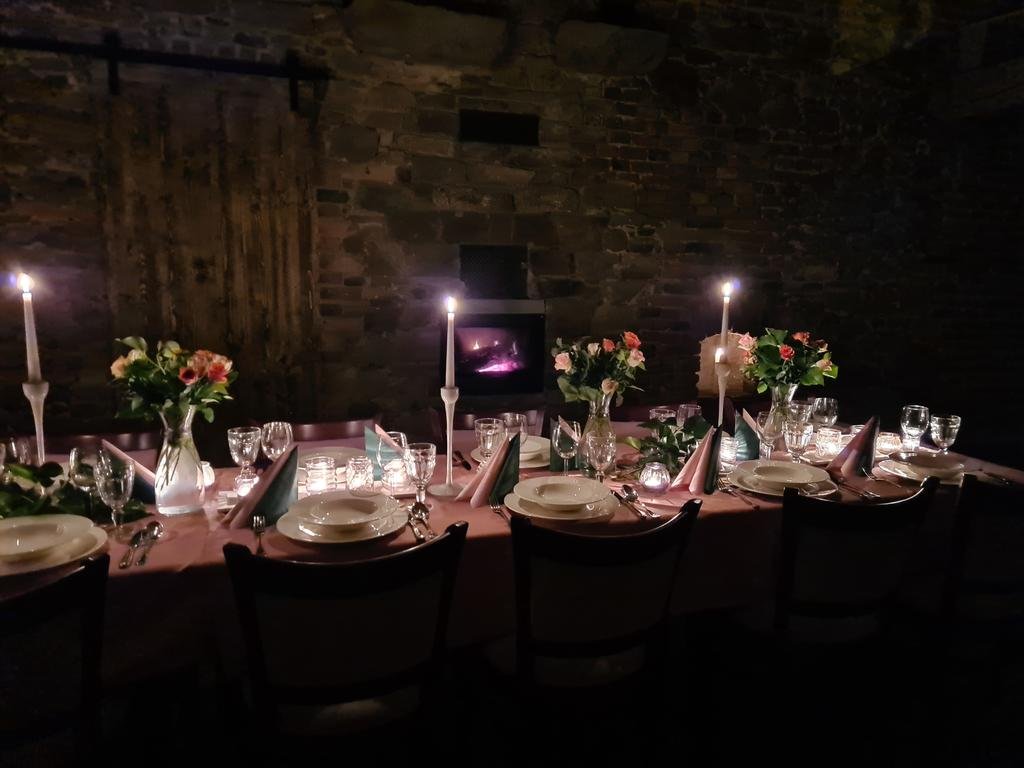 Zapraszamy do spędzenia przełomu roku w Domu pod Twierdzą w Sali Historycznej