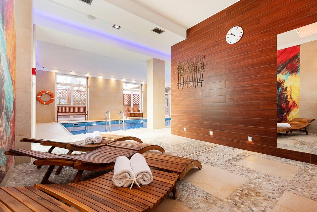 Sylwester na morzem z Balem (od 2 do 7 nocy) Basen - 100 metrów od morza