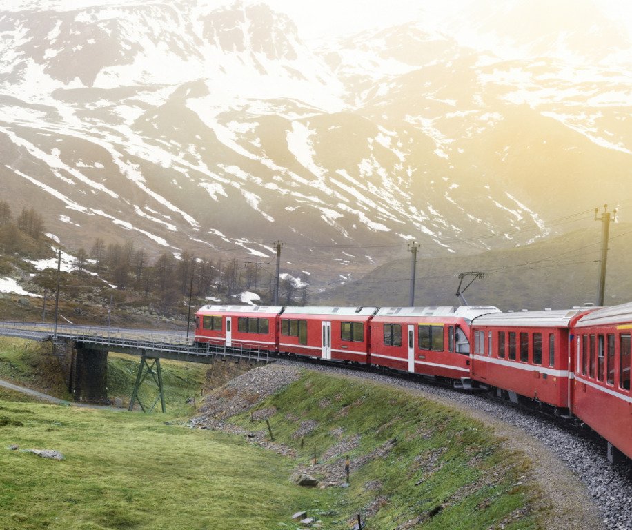 Zimowa magia Alp: Sylwester w Val di Sole i Bernina Express