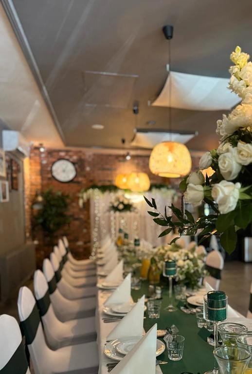 Duży Pokój - Sylwestrowa noc smaku, muzyki i celebracji