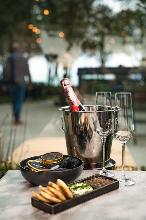 Kieliszek szampana o północy