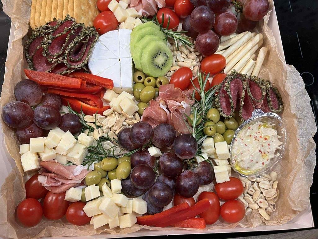 Sylwester na luzie i boso | Poznań | 1sala: Dance Party + 2sala: Kinder Party